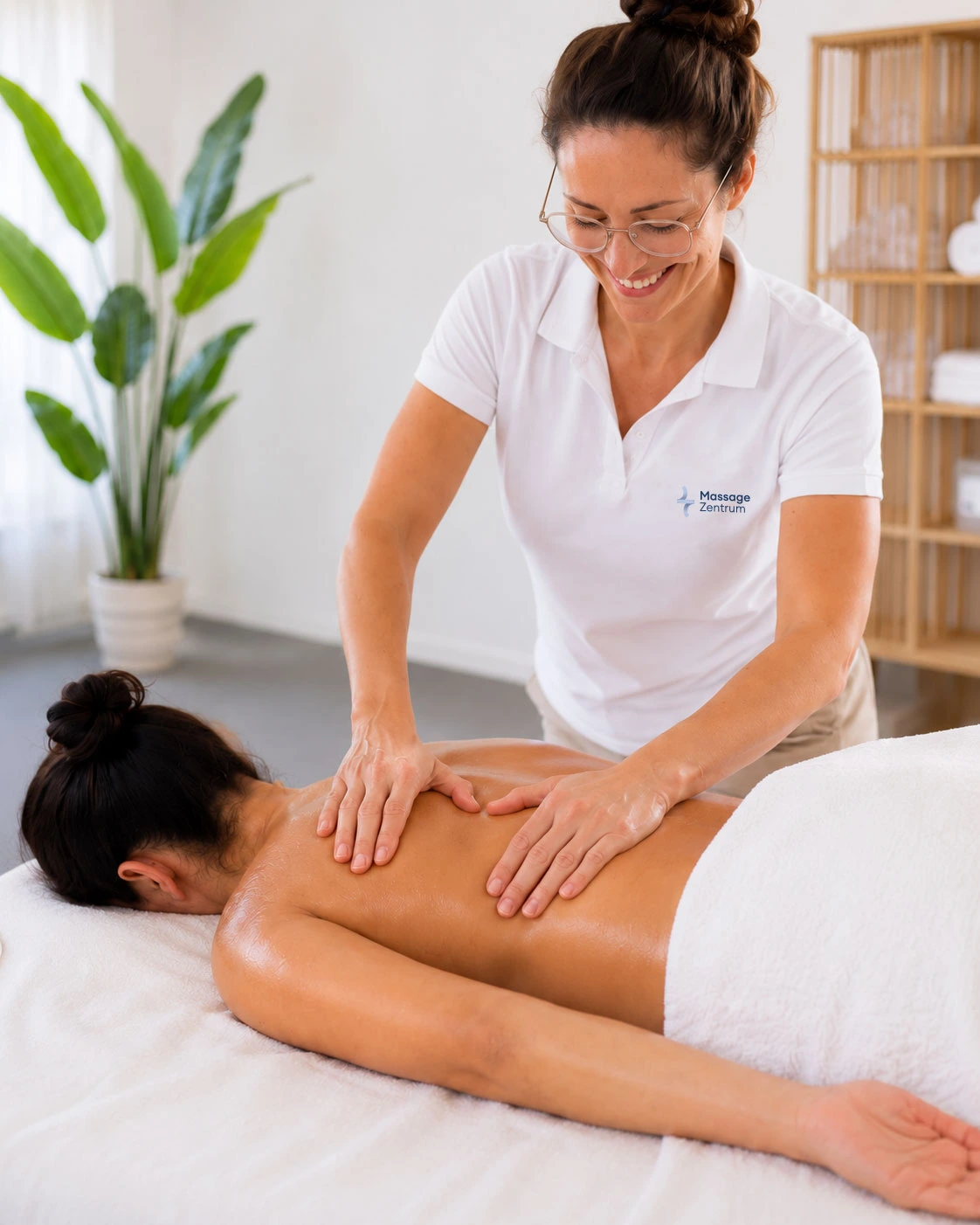 Therapeutische Massage in der Praxis für Beromünster